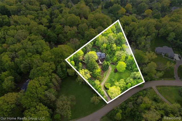 30761 Glenmuer Street, Farmington Hills, MI 48334
