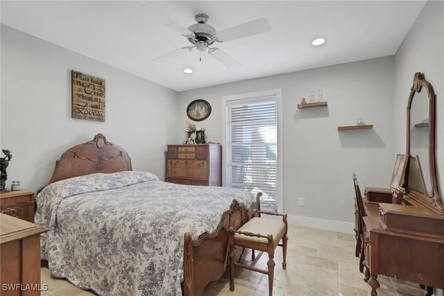 687 Cypress WAY E, Naples, FL 34110