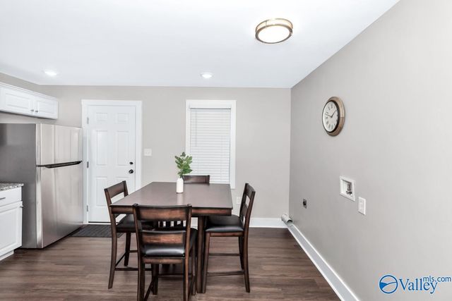 2910 NW Wilson Drive NW, Huntsville, AL 35816