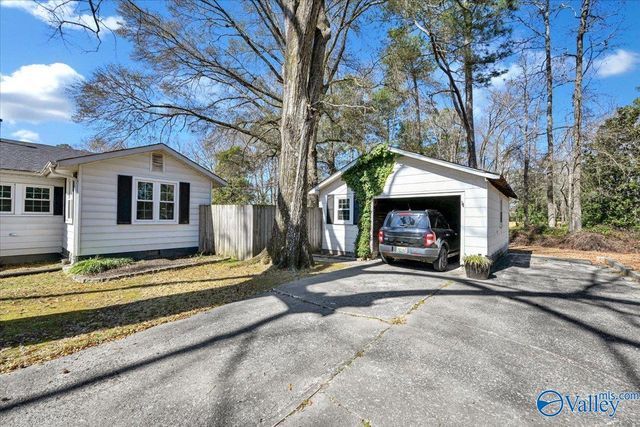 407 Birmingham Street SW, Cullman, AL 35055