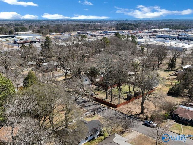 407 Birmingham Street SW, Cullman, AL 35055