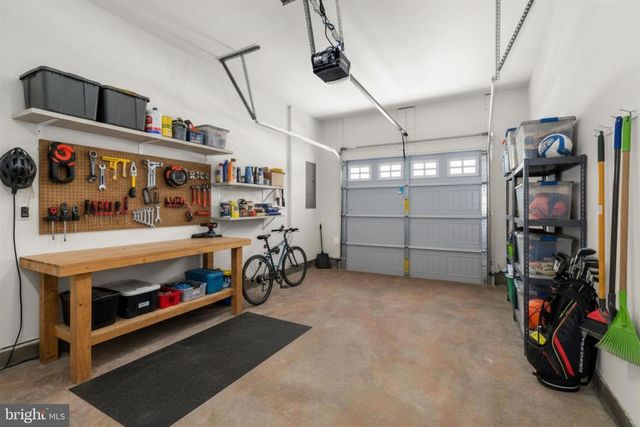 8133 BARTHOLOMEW CT, Baltimore, MD 21206