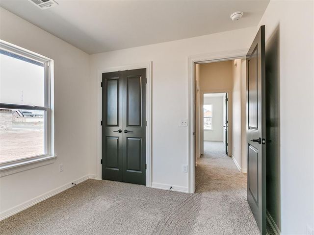 7705 Three Woods Lane, Yukon, OK 73099