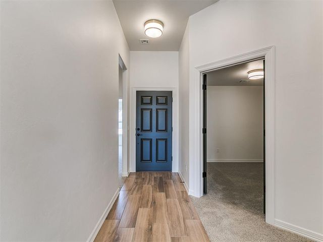 7705 Three Woods Lane, Yukon, OK 73099