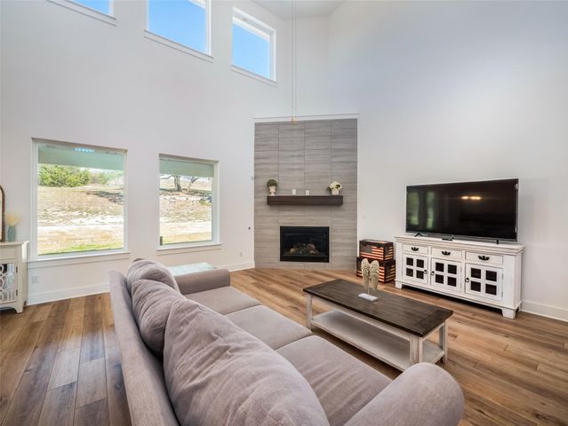 138 Yellow Bell RUN, Dripping Springs, TX 78620