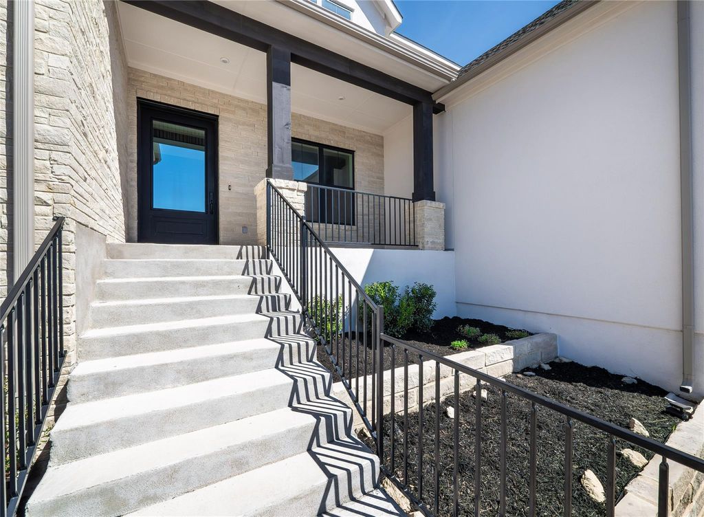 138 Yellow Bell RUN, Dripping Springs, TX 78620