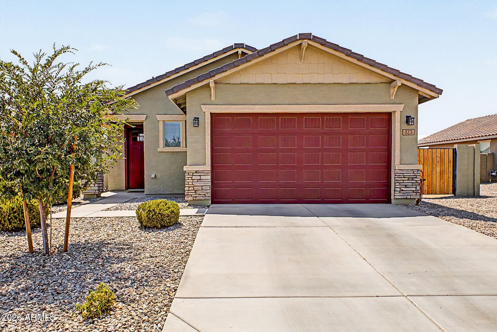 323 S SAN FERNANDO Lane, Casa Grande, AZ 85194 — exterior