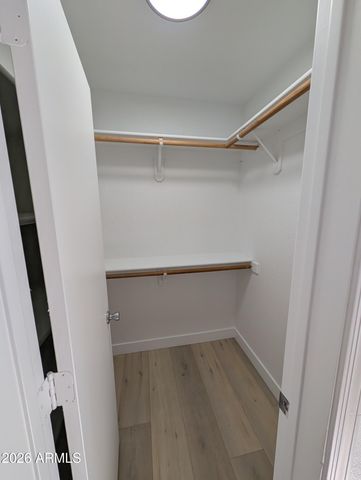 1880 E MORTEN Avenue 101, Phoenix, AZ 85020