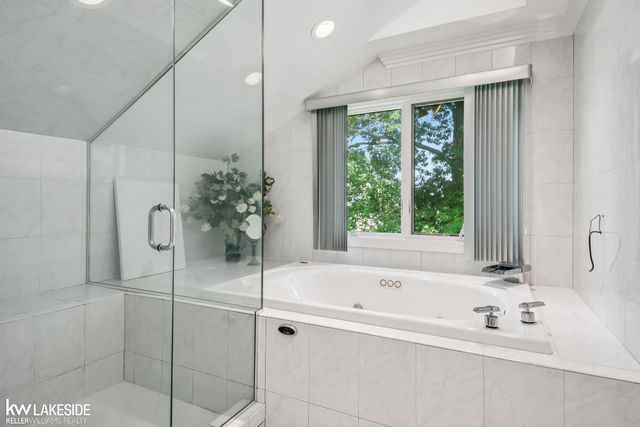 55766 Apple Lane, Shelby Twp, MI 48316