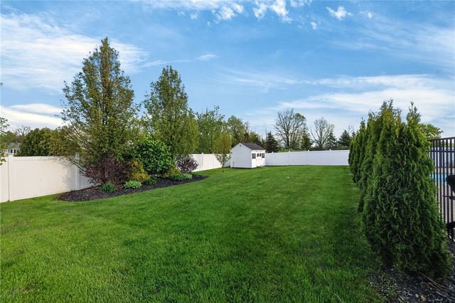 3205 White Pine Lane, Macedon, NY 14502