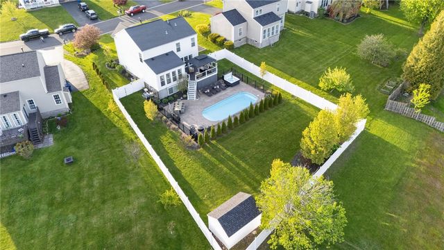 3205 White Pine Lane, Macedon, NY 14502
