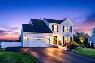 3205 White Pine Lane, Macedon, NY 14502