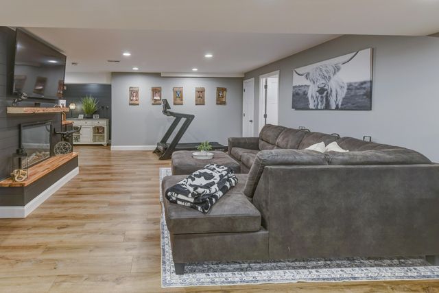 14215 Fairbanks Street, Cedar Lake, IN 46303