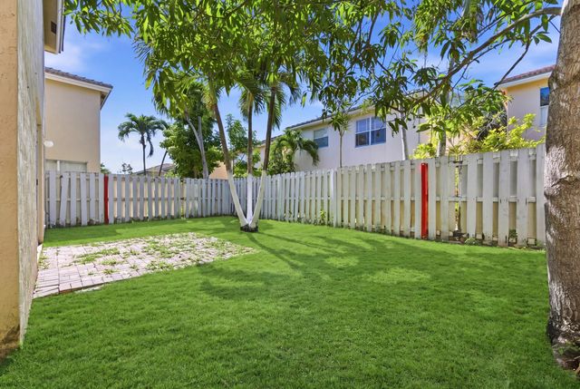 4162 Winnipeg Way, West Palm Beach, FL 33409