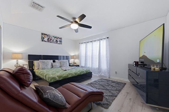 4162 Winnipeg Way, West Palm Beach, FL 33409