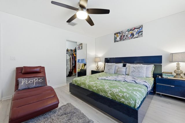 4162 Winnipeg Way, West Palm Beach, FL 33409