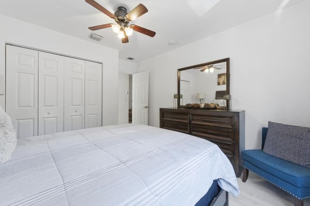 4162 Winnipeg Way, West Palm Beach, FL 33409