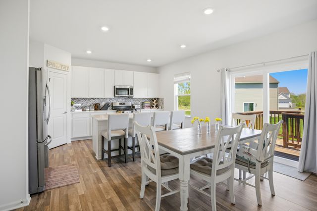 4706 Fox Trail Court, Wonder Lake, IL 60097