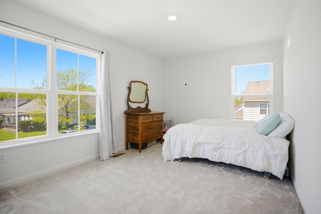 Image 15 of property listing at 4706 Fox Trail Court, Wonder Lake, IL 60097