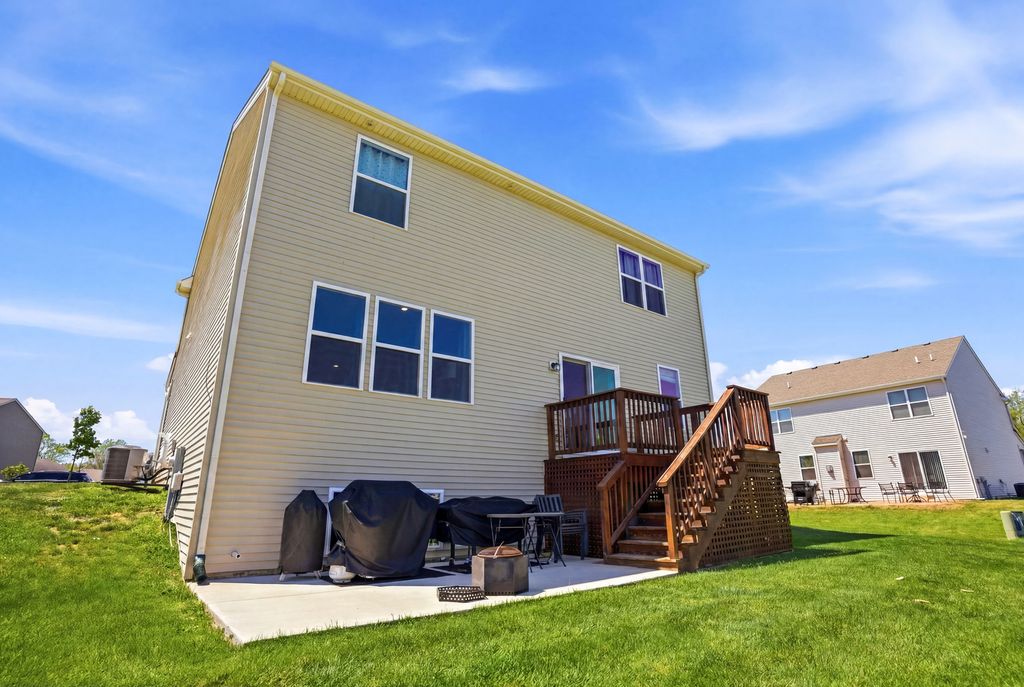 Image 28 of property listing at 4706 Fox Trail Court, Wonder Lake, IL 60097