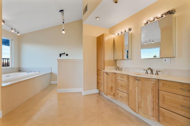 21607 Gilbert Drive, Palo Cedro, CA 96073