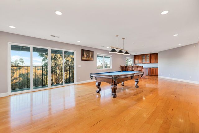 21607 Gilbert Drive, Palo Cedro, CA 96073