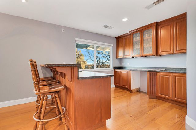 21607 Gilbert Drive, Palo Cedro, CA 96073