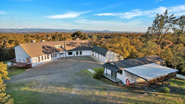 21607 Gilbert Drive, Palo Cedro, CA 96073