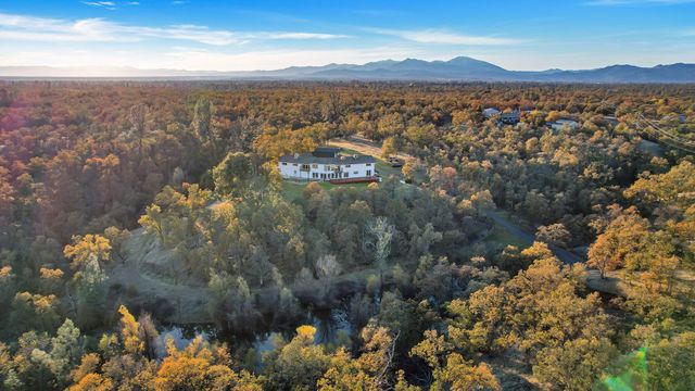21607 Gilbert Drive, Palo Cedro, CA 96073