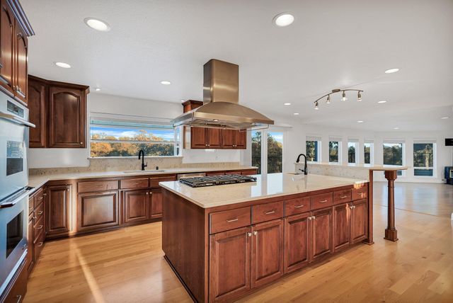 21607 Gilbert Drive, Palo Cedro, CA 96073
