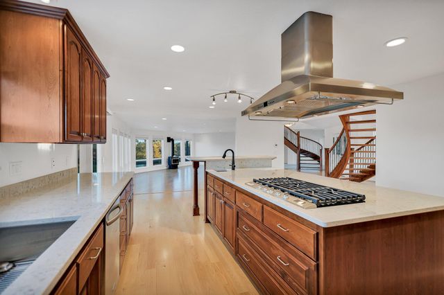 21607 Gilbert Drive, Palo Cedro, CA 96073