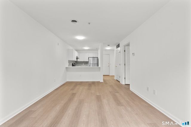 468 Main Street 111, East Lyme, CT 06357