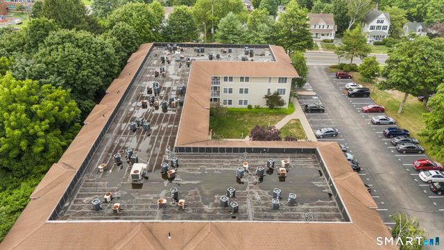 468 Main Street 111, East Lyme, CT 06357