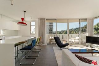 4411 Los Feliz Boulevard 702, Los Angeles, CA 90027