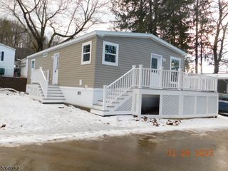 9 Front Street, Oxford Twp., NJ 07863