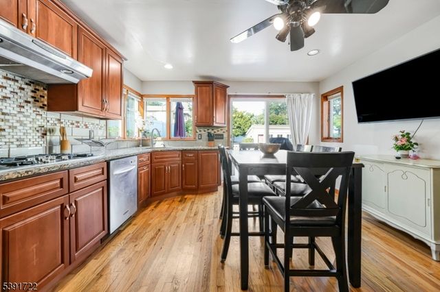 36 Clara St, North Haledon Boro, NJ 07508