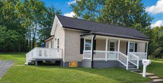 633 Irving Avenue, Eden, NC 27288