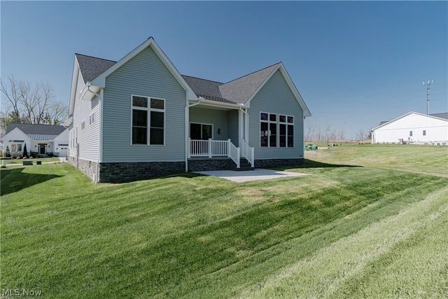6469 N Cobblestone Road, Mayfield Village, OH 44143