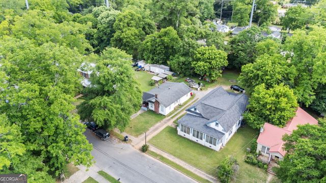 129 W Ellawood Avenue, Cedartown, GA 30125