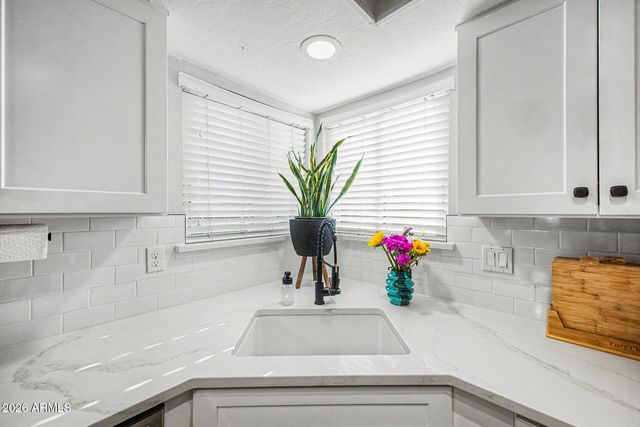 2455 E BROADWAY Road 65, Mesa, AZ 85204