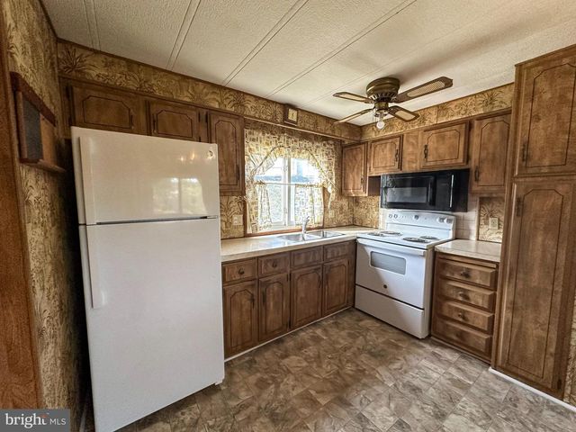 125 HAVEN DR, York, PA 17406