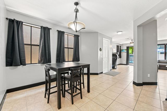 4817 NW 59th Street, Tamarac, FL 33319