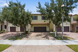 4817 NW 59th Street, Tamarac, FL 33319