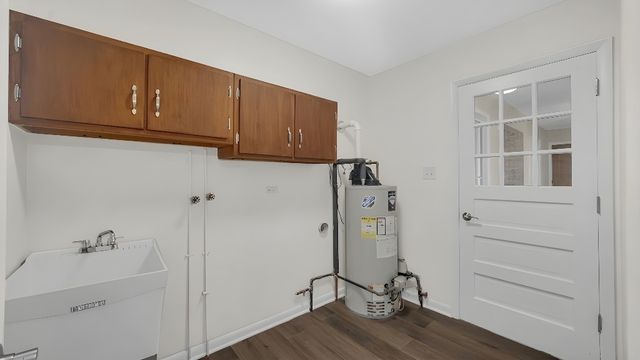 17525 Maple Avenue, Lansing, IL 60438