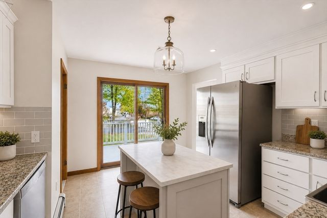 67 Wituwamat Rd, Weymouth, MA 02191