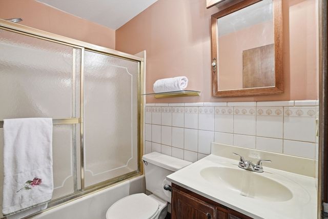 67 Wituwamat Rd, Weymouth, MA 02191