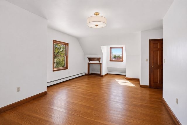 67 Wituwamat Rd, Weymouth, MA 02191