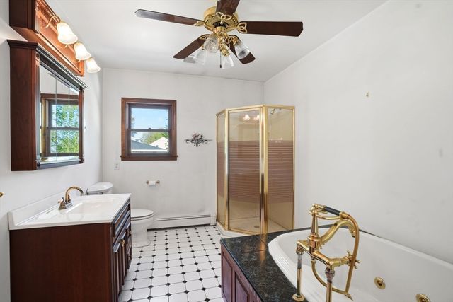67 Wituwamat Rd, Weymouth, MA 02191