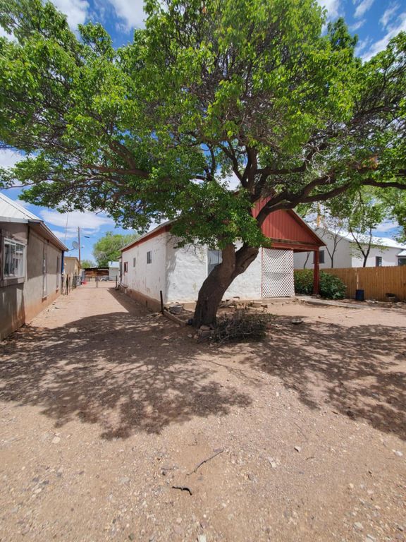 100 N PINE Street, Magdalena, NM 87825