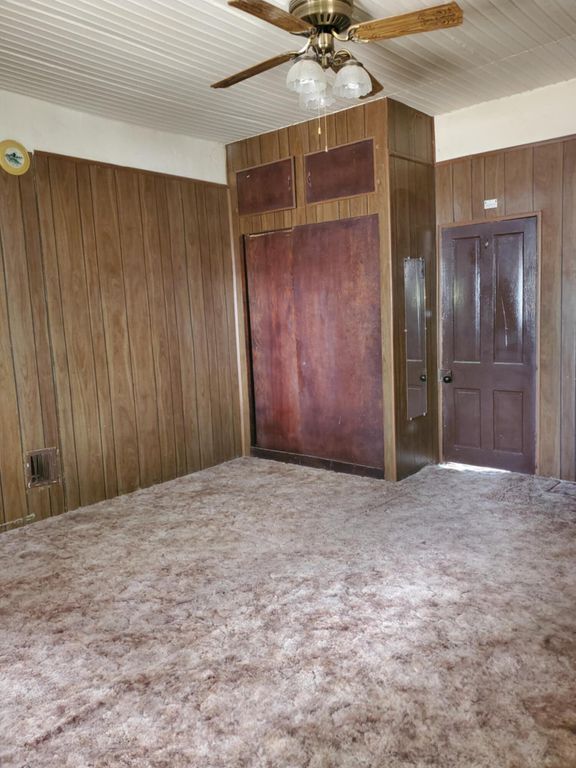 Image 8 of property listing at 100 N PINE Street, Magdalena, NM 87825